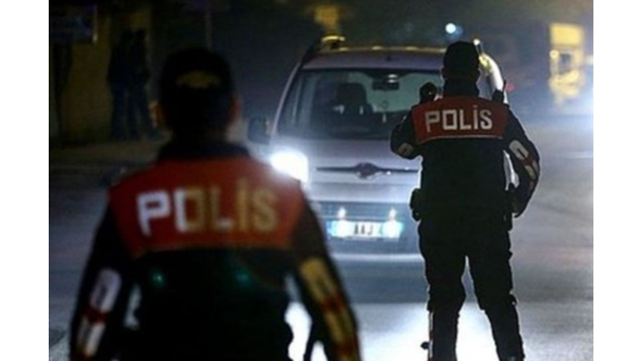 İçişleri Bakanlığı : İstanbul'da Aranan 458 Kişi Yakalandı
