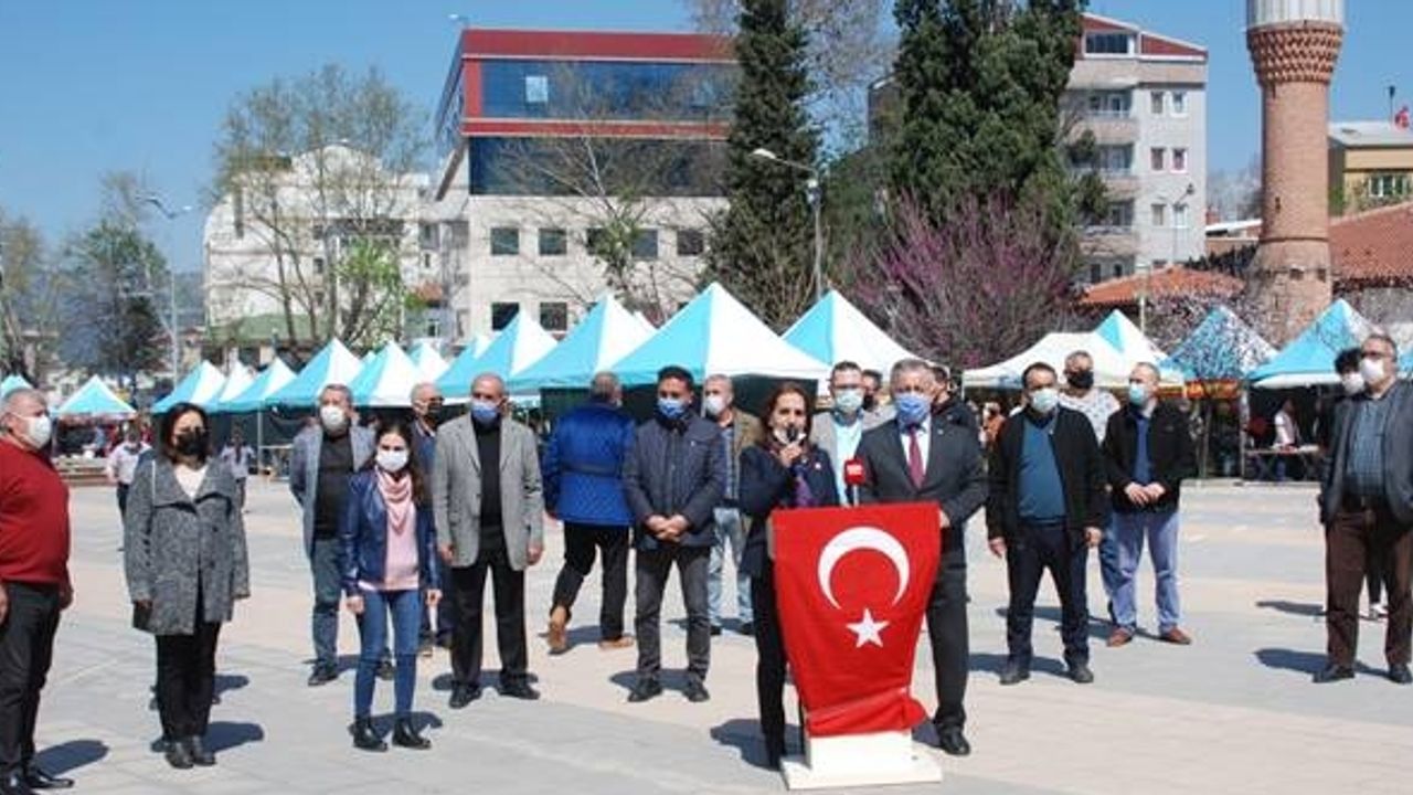 CHP ve İYİ Parti ilçe başkanlarından, esnafı düşünmeden yapılan şenliğe tepki