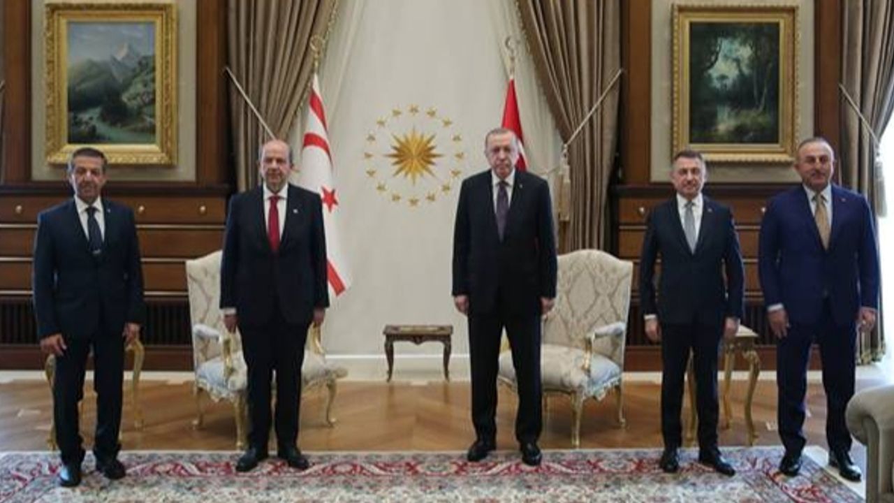 Erdoğan, KKTC Cumhurbaşkanı Tatar ile bir araya geldi