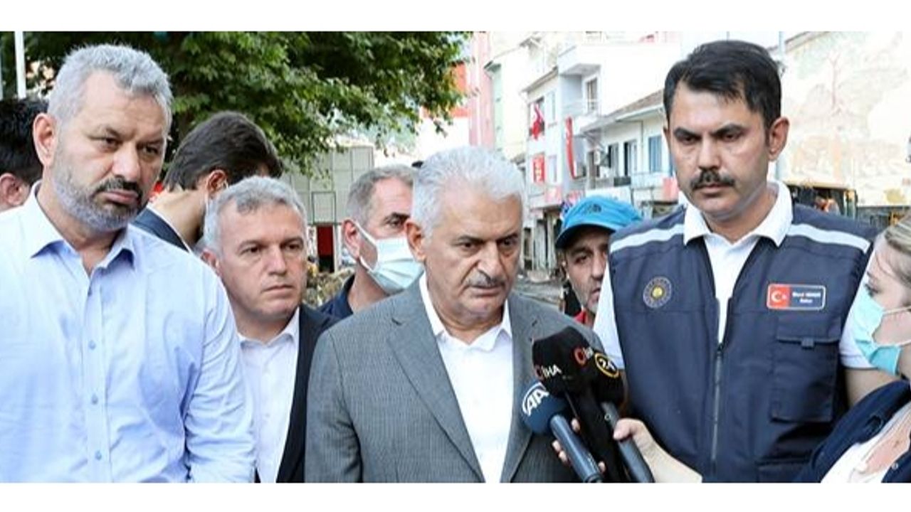 AKP Genel Başkanvekili Binali Yıldırım: 'Yalan dağlar aşıyor, hakikat düz yolda şaşıyor'