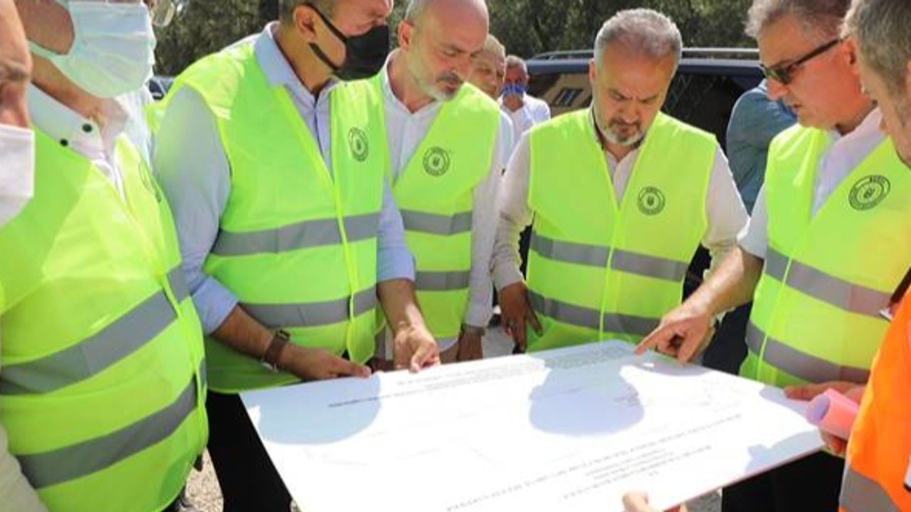 Bursa Büyükşehir Belediyesi İznik'teki mezarlıkları yeniliyor