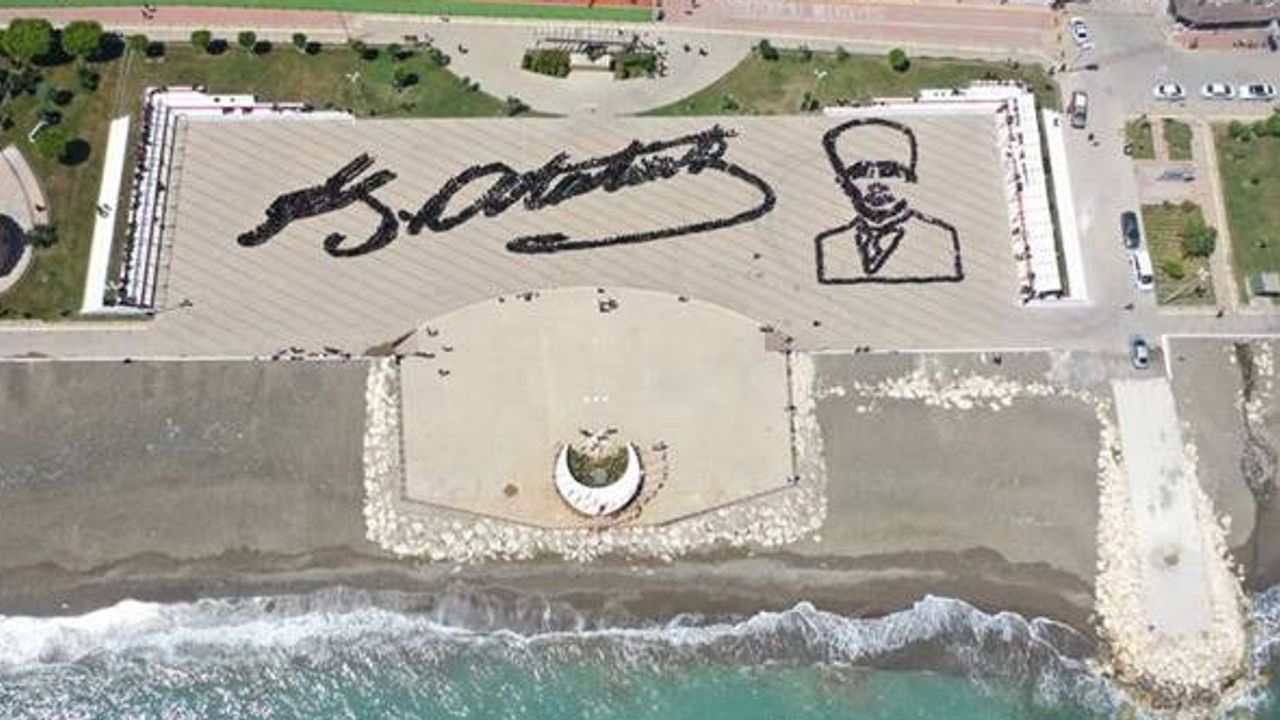 19 Mayıs Atatürk'ü Anma, Gençlik ve Spor Bayramı, coşkuyla kutlanıyor.
