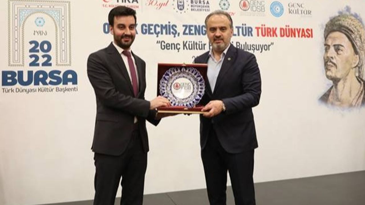 Bursa Büyükşehir Belediye Başkanı Alinur Aktaş: “Bir olalım, iri olalım, diri olalım”