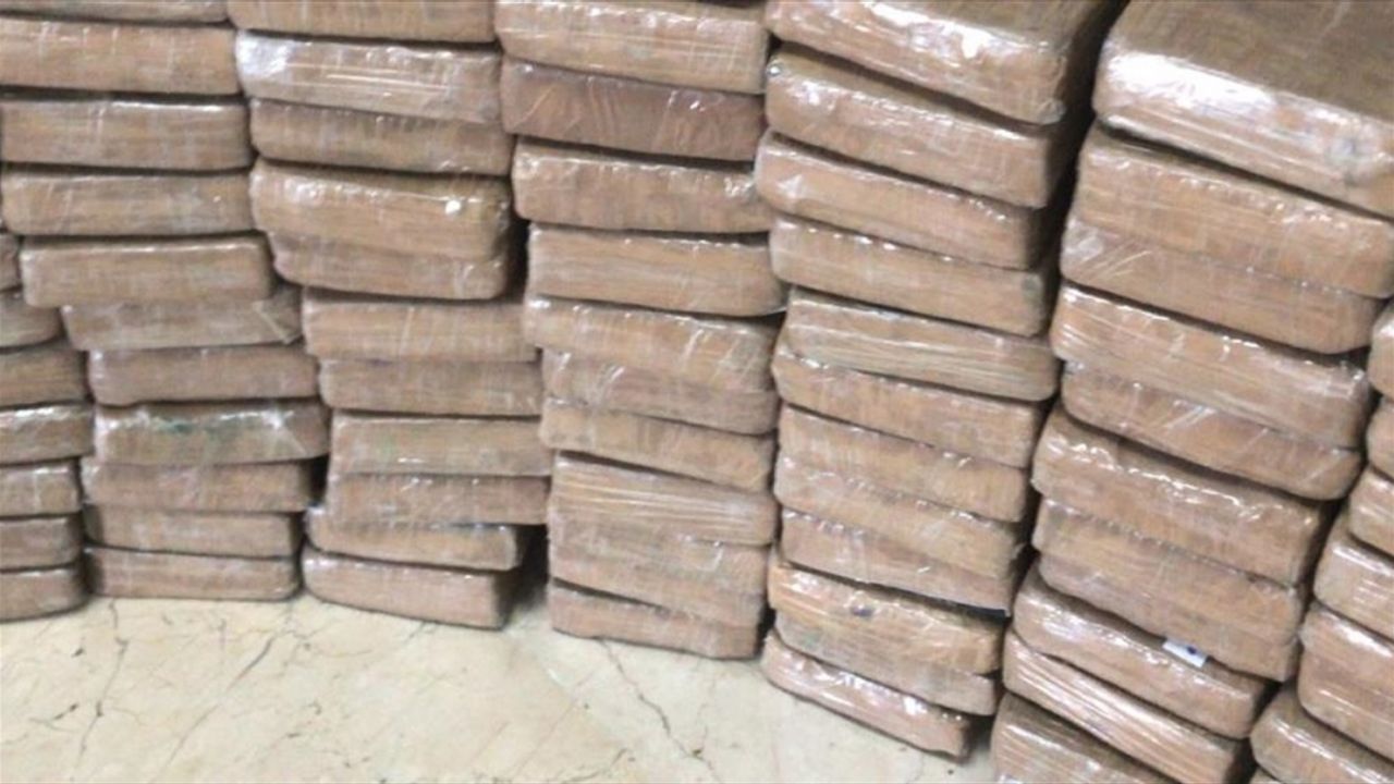 1,5 tondan fazla kokain ele geçirildi