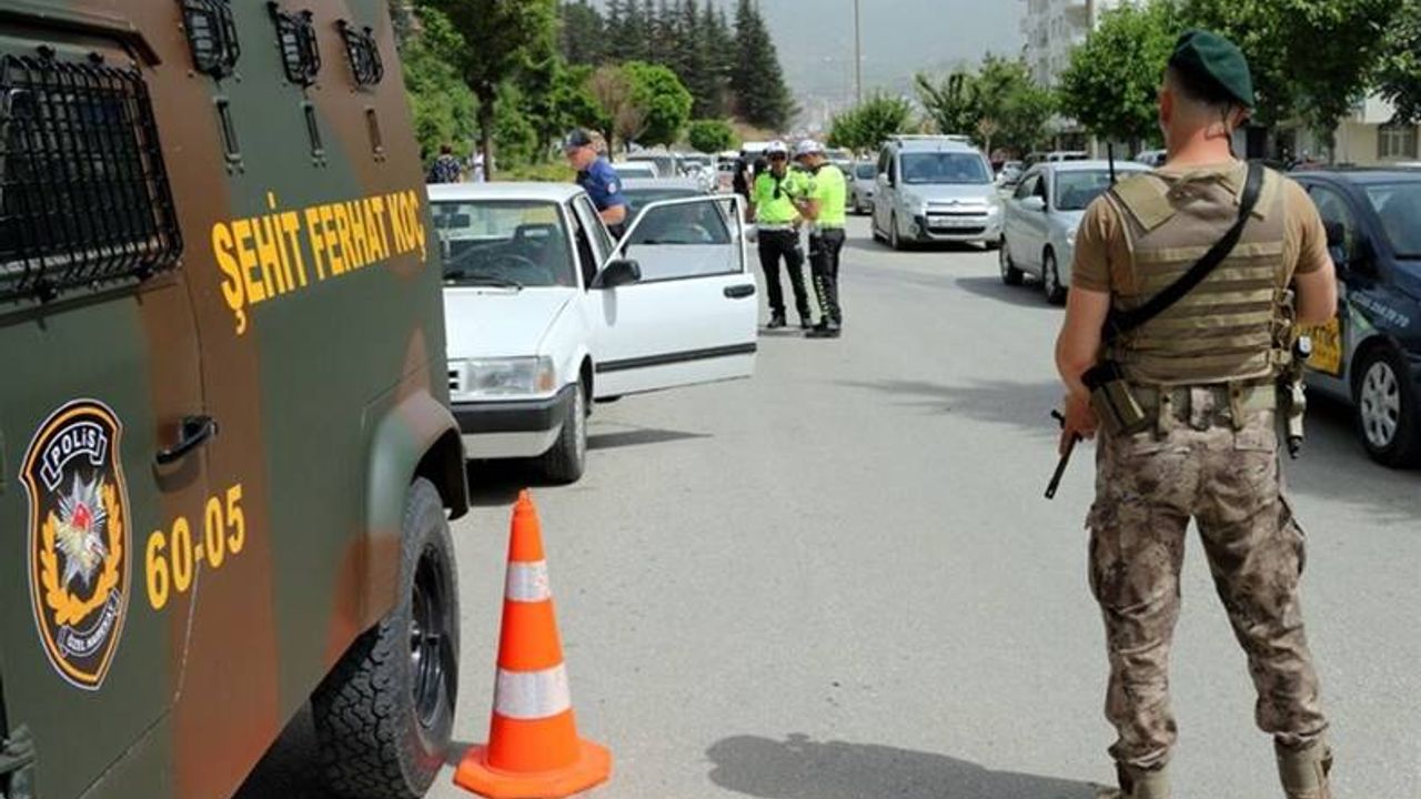 Türkiye Huzur Güven uygulamalarında 1270 kişi yakalandı