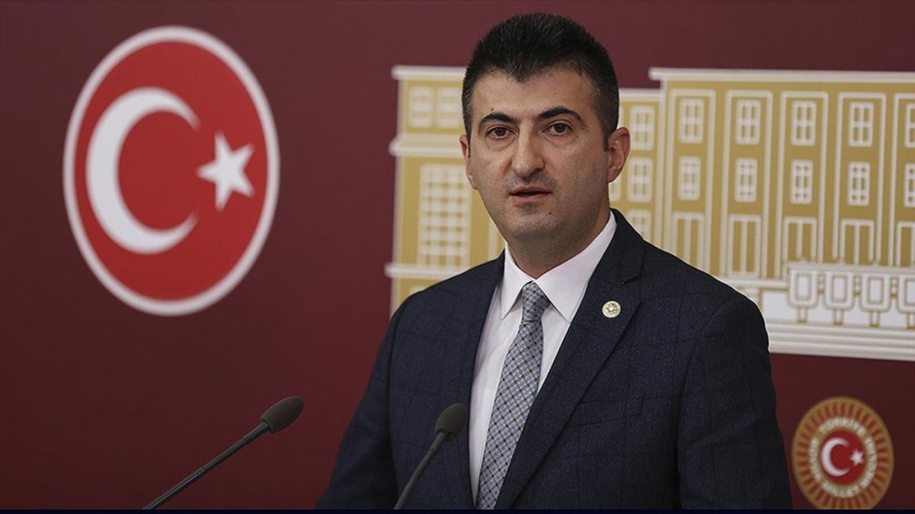 Mehmet Ali Çelebi AK Parti'ye katıldı