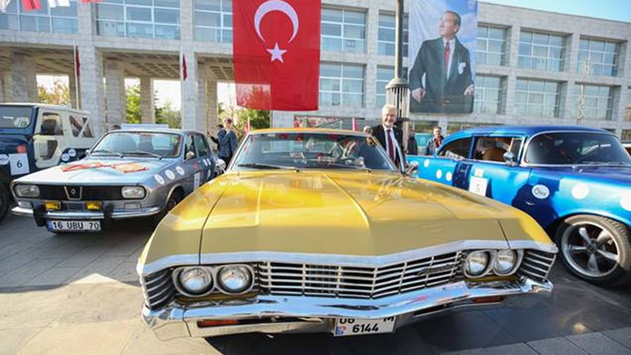 Başkan Turgay Erdem: ''Cumhuriyetimizin 99. yılını kutluyoruz.''