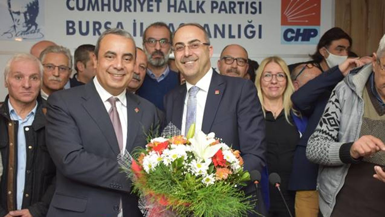 Cumhuriyet Halk Partisi Bursa İl Başkanı Av. Turgut Özkan oldu.