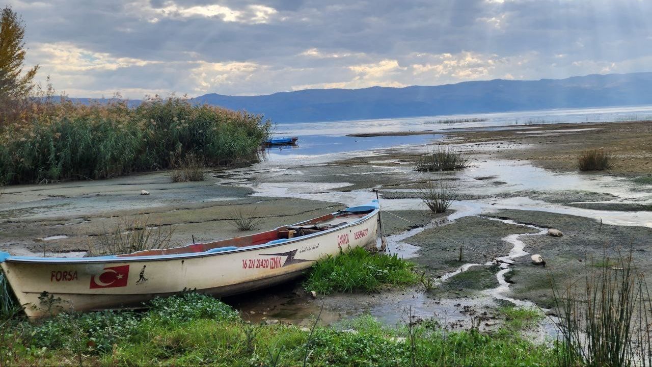 DSİ İznik Gölü’nden su alınmasını kısıtladı