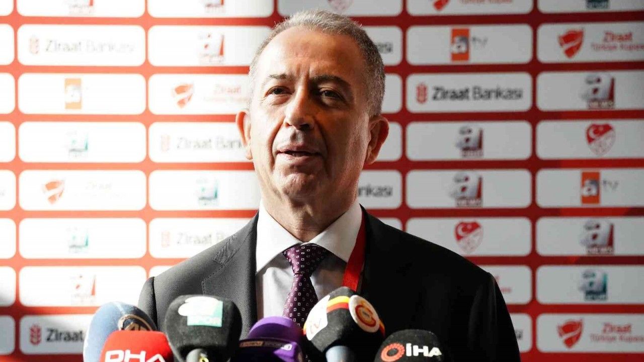 Metin Öztürk: "Cumhuriyetin 100. yılında iki kupayı da istiyoruz"