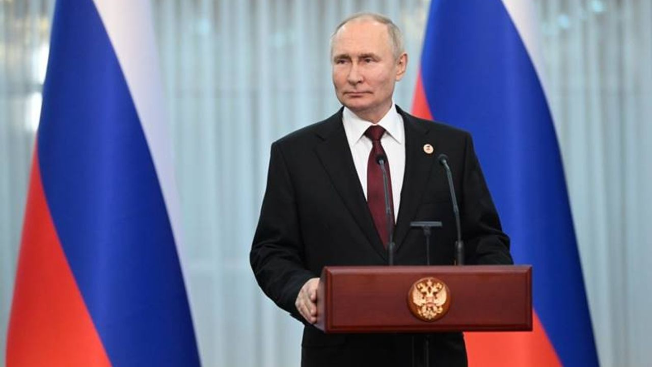 Putin: "Rusya, Donbass’la yeniden birleştikten sonra güçlendi" dedi.
