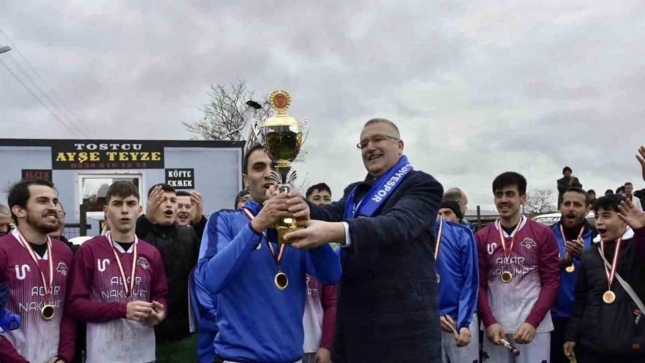 Karacabey’de geleneksel turnuvada kazanan dostluk oldu