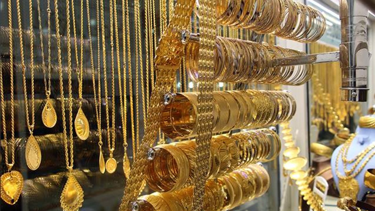 Külçe altın operasyonu, 35 milyon lira değerinde altın ele geçirildi
