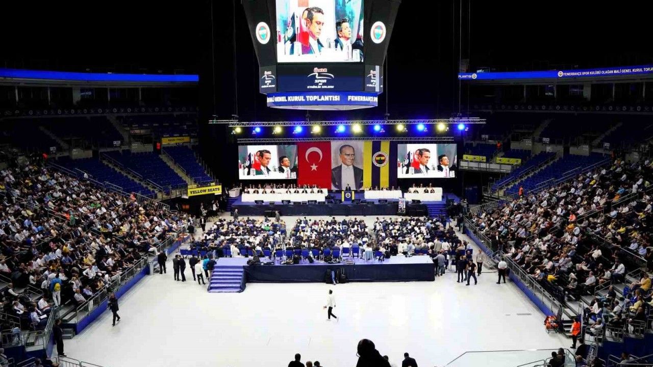 Fenerbahçe’nin borcu: 7 milyar 686 milyon TL
