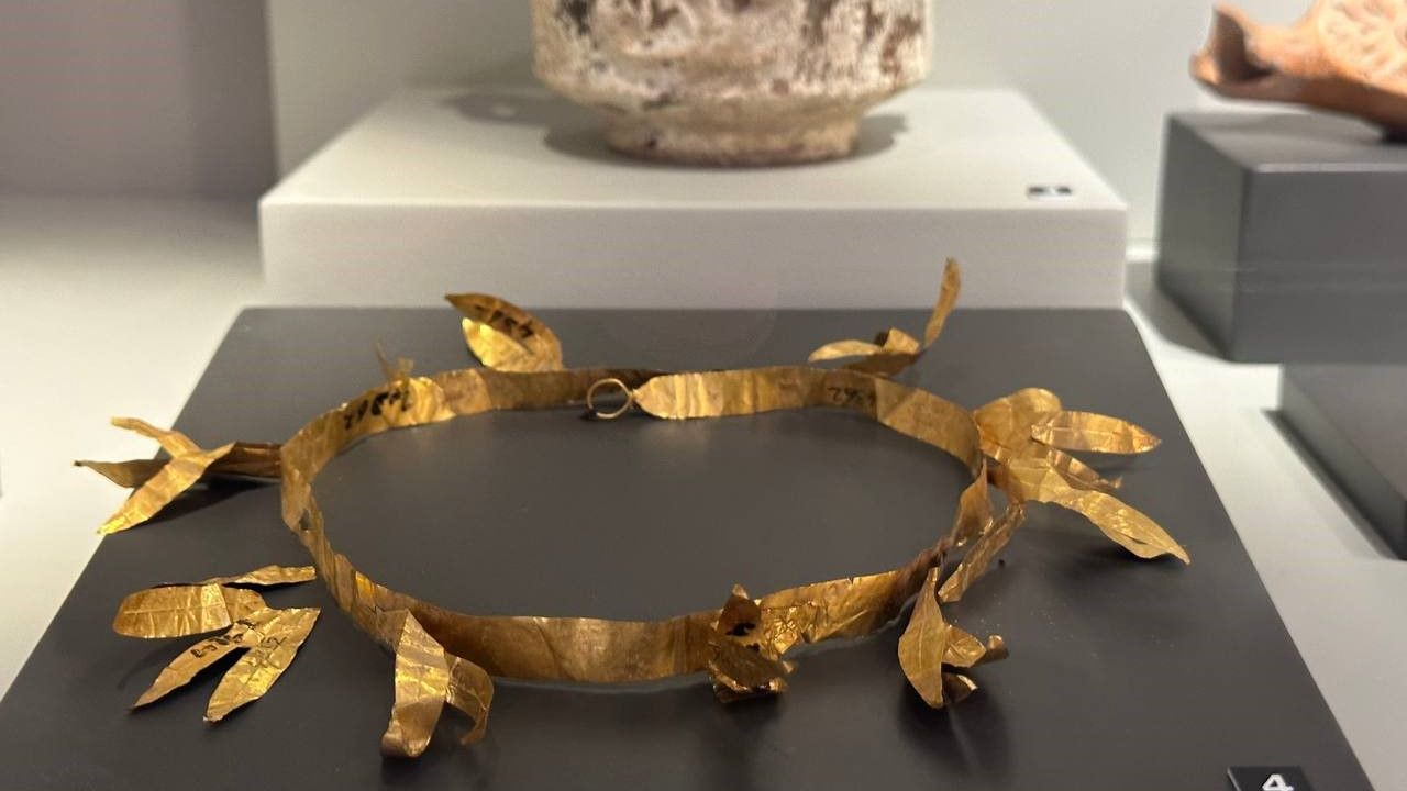 İznik’de Roma Valisi’nin 2 bin yıllık altın  tacı sergileniyor