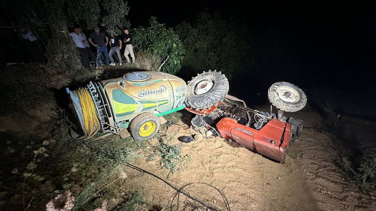 Bursa'da Devrilen traktörün altında kalan çiftçi öldü