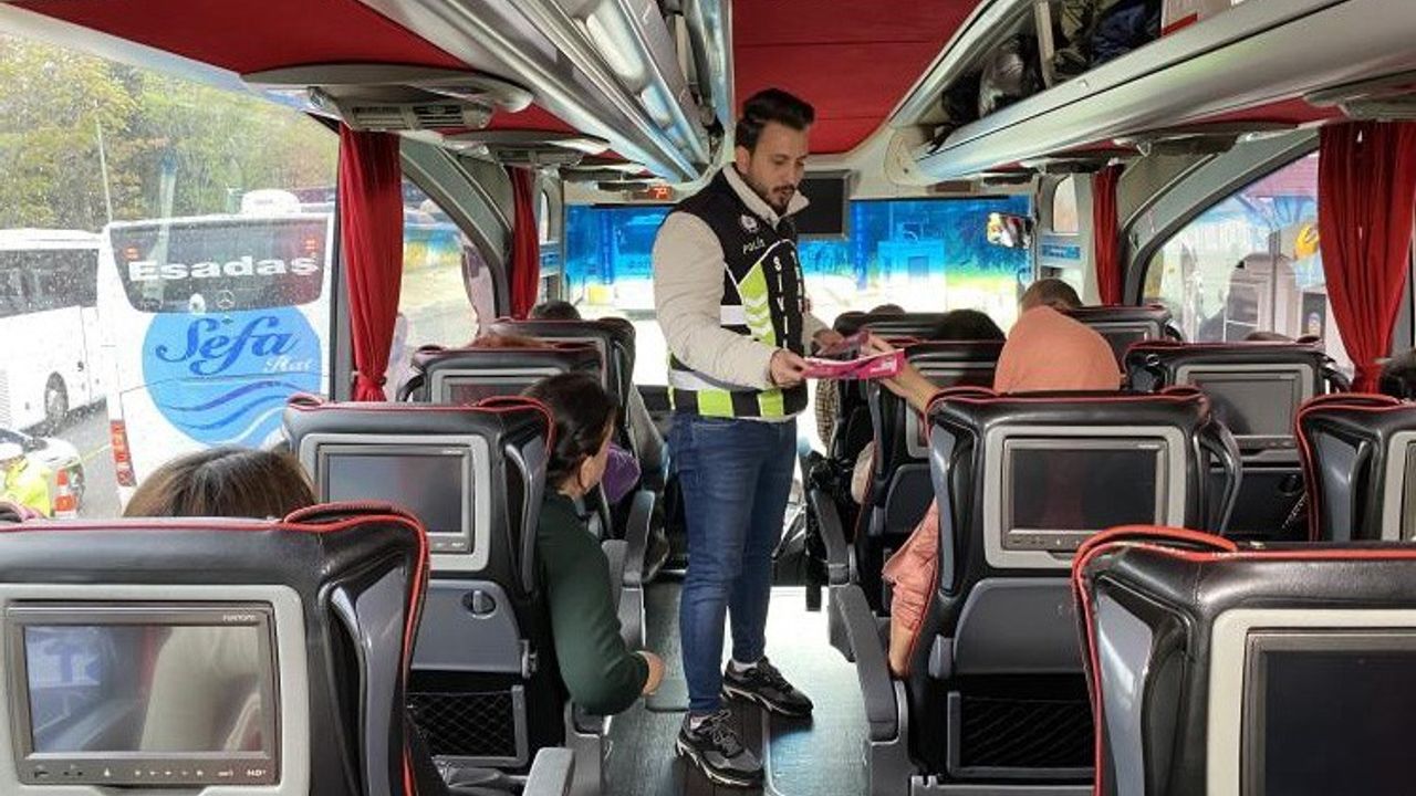 Şehirlerarası yolcu otobüslerine ‘kış lastiği’ denetimi gerçekleştirildi