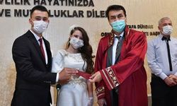Başkan Dündar, “Pandemi sürecinde nikahlarımız biraz buruk geçiyor.