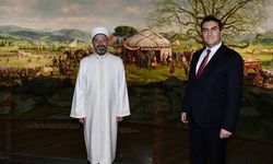 Diyanet İşleri Başkanı Erbaş, Panorama 1326 Bursa Fetih Müzesi’ni  gezdi. 