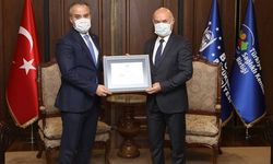 Bursa Büyükşehir Belediyesi, Akıllı Ulaşım Sistemleri Derneği’ne üye oldu.