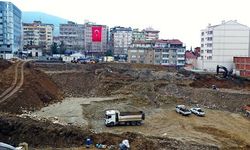 Doğanbey Millet Bahçesi’nde çalışmalar hızla sürüyor.