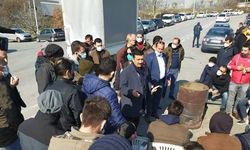 İYİ Parti İl Başkanı Türkoğlu, sendikalaşmanın Anayasal bir hak olduğuna değindi.