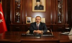 Bursa Valisi Canbolat, Bursa’mızın Fethinin 695. Yıl dönümünü kutluyorum.
