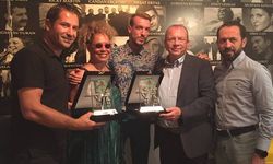 Bursa Festivali'nde Cem Adrian ve Melis Sökmen sahne aldı.