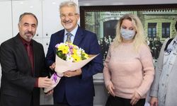 Başkan Erdem, Öğretmenleri bu yılda yalnız bırakmadı.