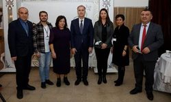 İnegöl'de Sokak Hayvanları İçin Sıra Gecesi Düzenlendi
