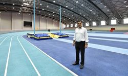 Osmangazi Atletizm Salonu, sporculara ilk kez kapılarını açtı.
