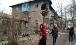 Ukrayna'da en az 64 sivil öldü, 368 bin mülteci komşu ülkelere geçti