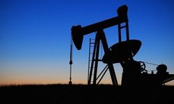 İran Petrol Bakanı, petrol üretimini artırmaya hazır olduklarını açıkladı