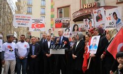 AK Parti Genel Başkanvekili Kurtulmuş Diyarbakır annelerini ziyaret etti