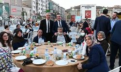 Mustafakemalpaşa’da tam 6 bin kişi iftar sofralarında buluştu.