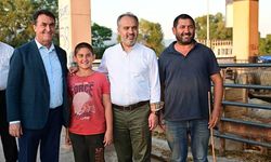 Başkan Alinur Aktaş, Kurban Kesim ve Satış Yeri’ni ziyaret etti