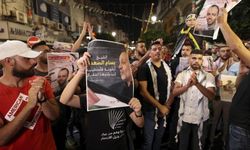 Batı Şeria'da İsrail'in saldırdığı Gazze'ye destek yürüyüşleri düzenlendi
