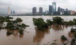 Güney Kore'de şiddetli yağış nedeniyle ölenlerin sayısı 14'e yükseldi