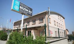 Bizim Ev’de, Engelli birey ve ailelerine psikolojik destek hizmeti veriliyor.