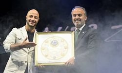 Maher Zain, eserlerini Bursalılar için seslendirirdi