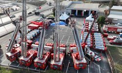 Bursa itfaiyesi yeni araçlarla güçlendi