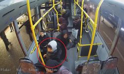 Bursa’da halk otobüsündeki hırsızlık anı kameralarda