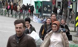 Bursa’da şiddetli lodos hayatı felç etti