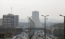 İran’da hava kirliliği nedeniyle eğitime verilen ara tekrar uzatıldı