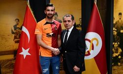 Dursun Özbek: "Galatasaray sevdası Emin’de bitmesin"