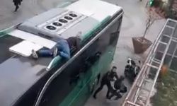 İstanbul’da Yunanistan’a giden otobüsün üstüne gizlenen Faslı şahıslar yakalandı