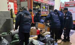Bursa AFAD ve Büyükşehir İtfaiye Dairesi ekipleri deprem bölgesine doğru yola çıktı