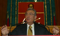 Eski CHP Genel Başkanı Deniz Baykal vefat etti