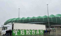 Bursaspor taraftarı, depremzedeler için 17. tırı doldurdu