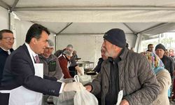 Başkan Mustafa Dündar’dan vatandaşlara iftar yemeği